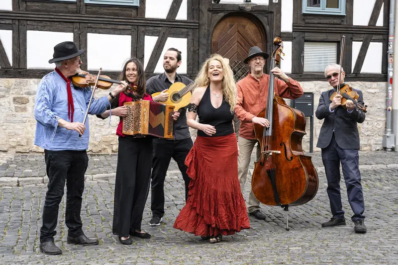 Programmbild: The String Company – KLEZ & MEHR